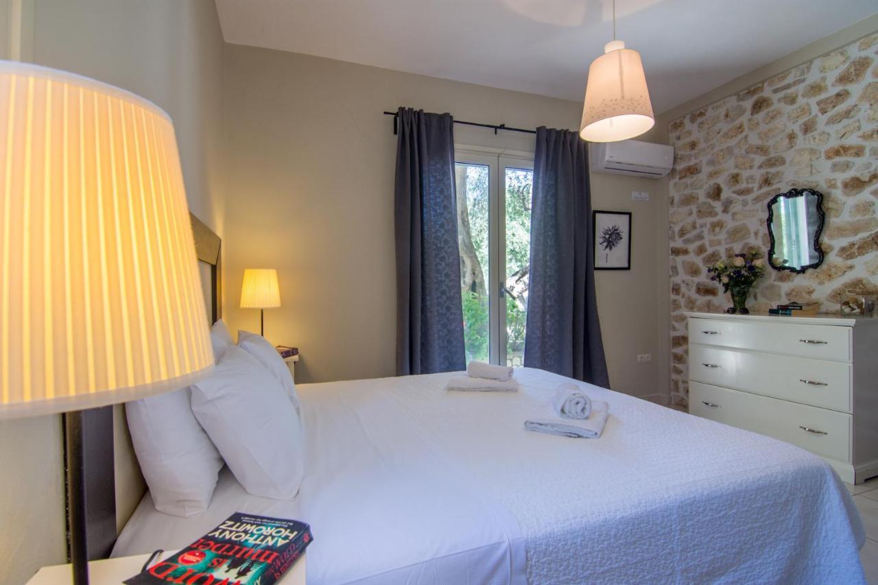 Villa Elaia Suites & Apartments No.5 ガイオス エクステリア 写真