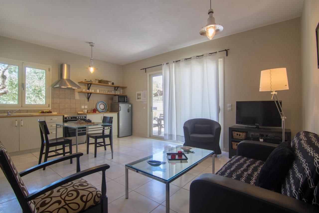 Villa Elaia Suites & Apartments No.5 ガイオス エクステリア 写真