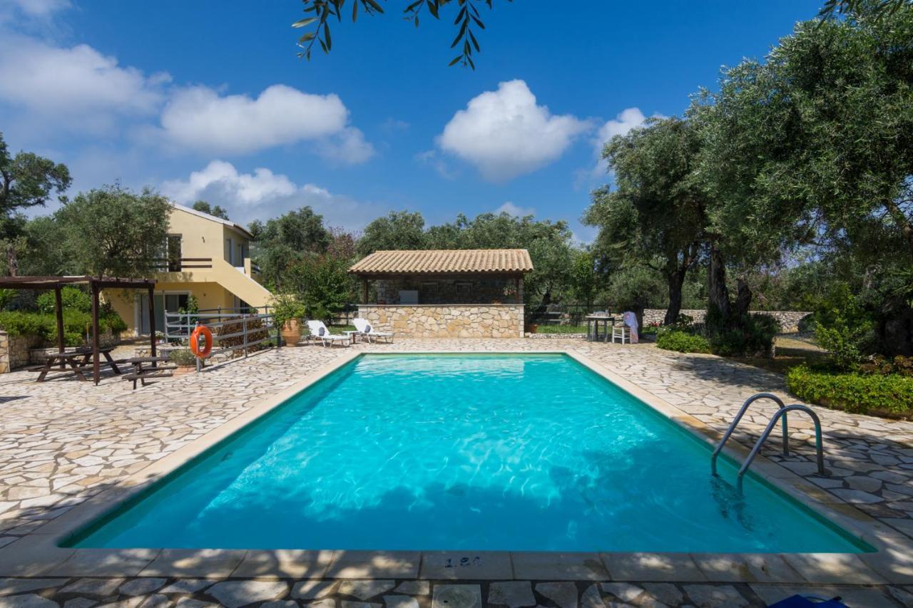 Villa Elaia Suites & Apartments No.5 ガイオス エクステリア 写真