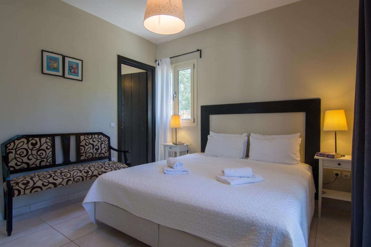 Villa Elaia Suites & Apartments No.5 ガイオス エクステリア 写真