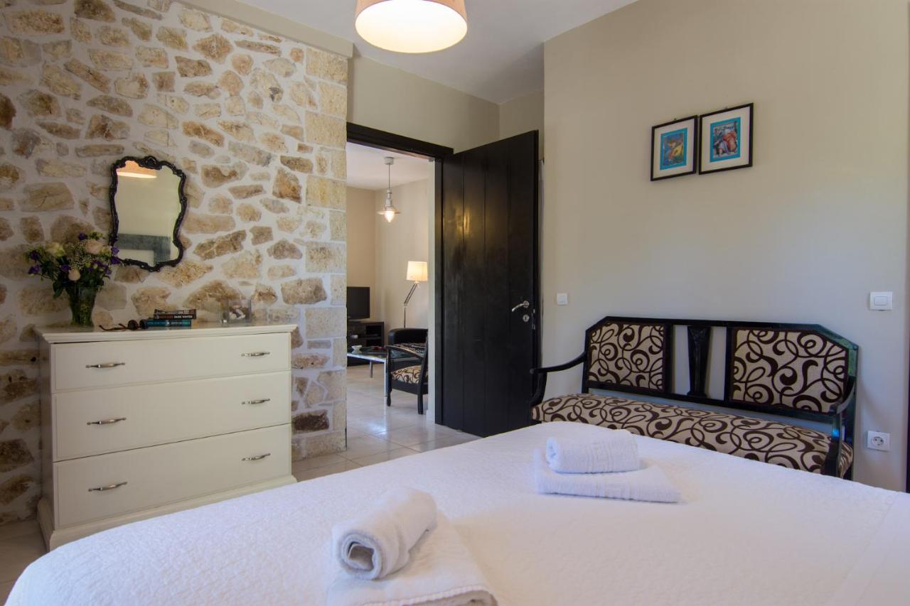 Villa Elaia Suites & Apartments No.5 ガイオス エクステリア 写真